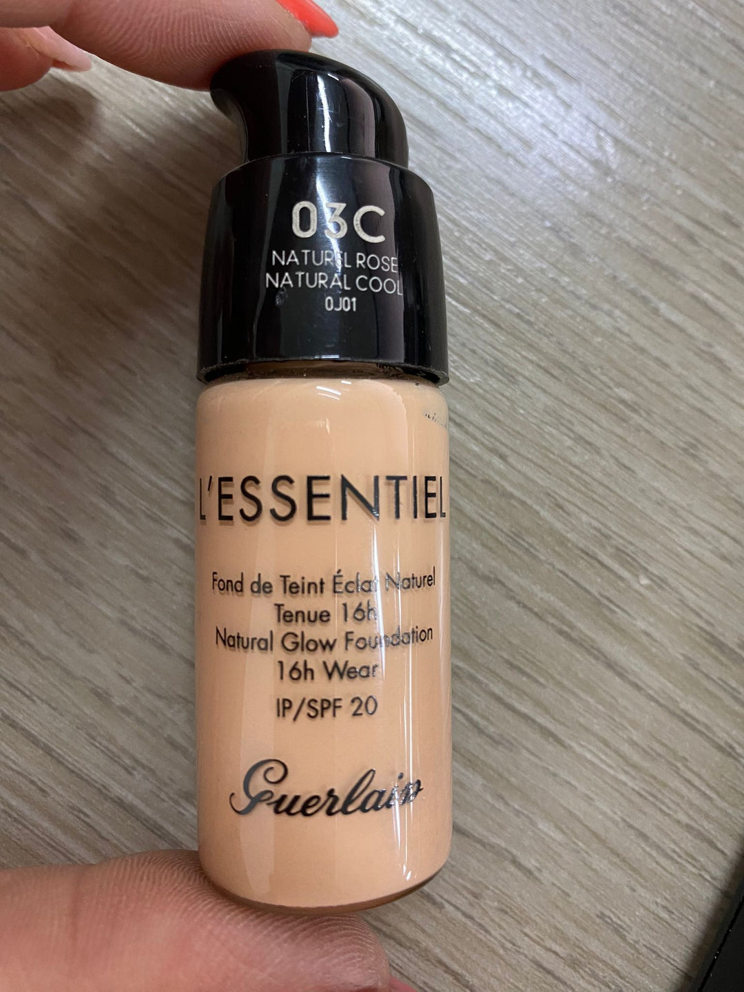 Guerlain L'essentiel 24wear SPF15 15 ml Tester - Profumo Web