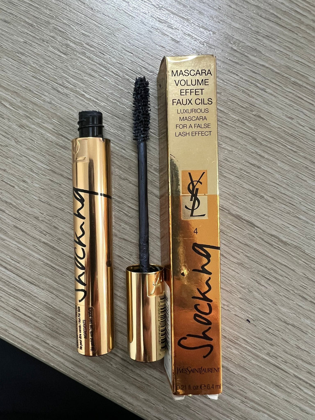MASCARA VOLUME EFFECT FAUX CILS SHOCKING TESTER - Profumo Web