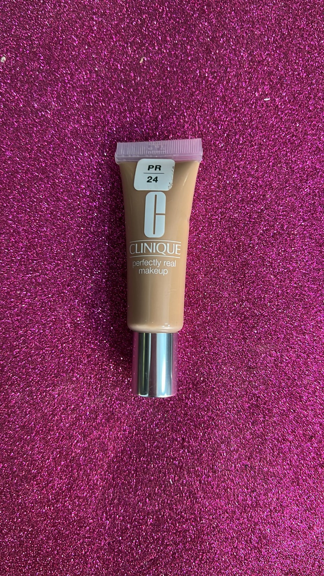 Mini Size Fondotinta Clinique Perfectly Real Makeup 7ml Tester - Profumo Web