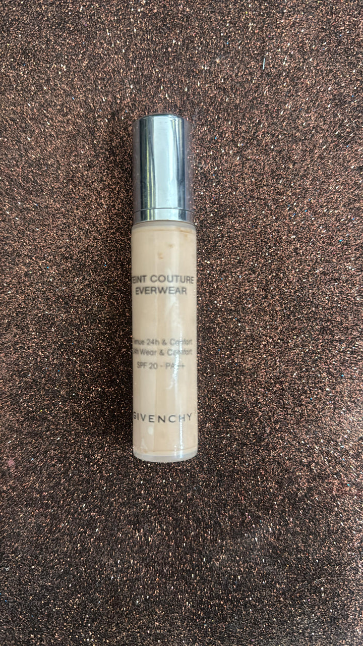 GIVENCHY MINI SIZE TEINT COUTURE EVERWEAR 10ML TESTER
