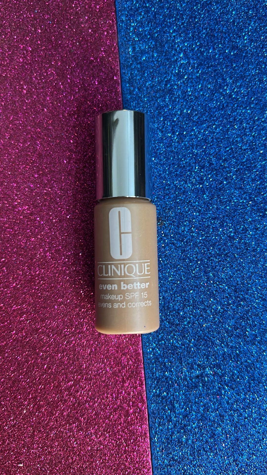 Mini Size Clinique Fondotinta Anti-Macchie Even Better SPF15 Tester 8ml - Profumo Web
